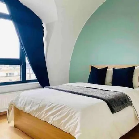 Penthouse 2 Bedrooms In Center Witth Terrace & Parking- 51 Apartment *